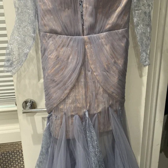 Tarik Ediz 96043 Illusion Long Sleeve Lace Bodice Tulle Mermaid Gown - Picture 7 of 12